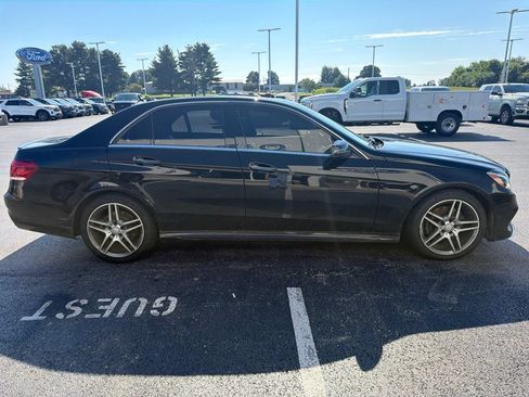 Used 2016 Mercedes-Benz E 350 4MATIC Sedan image 5