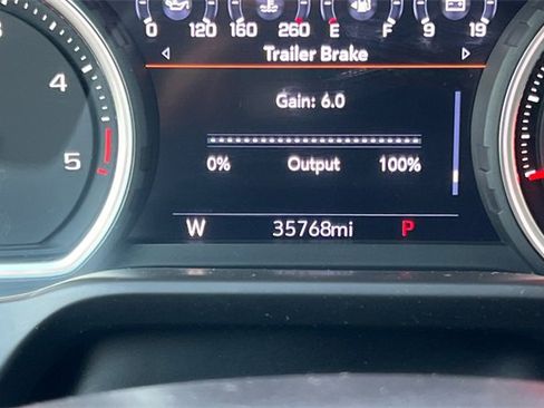 Used 2021 Chevrolet Silverado 2500 LTZ w/ LTZ Premium Package image 35