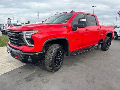 Certified 2025 Chevrolet Silverado 3500 LT w/ Trail Boss Package image 7