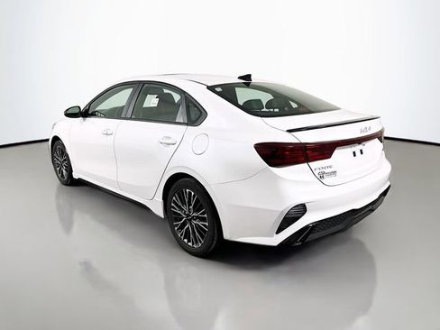 Used 2023 Kia Forte GT-Line w/ GT-Line Premium Package image 4