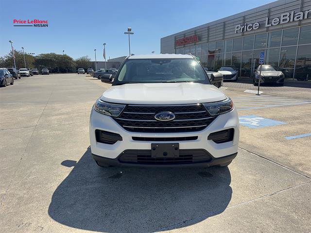 Used 2021 Ford Explorer XLT RWD image 3