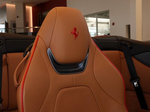 Certified 2022 Ferrari Portofino M RWD image 67