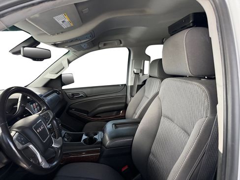 Used 2020 GMC Yukon XL SLE w/ SLE Value Package RWD image 10