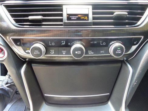 Used 2021 Honda Accord Sport image 34
