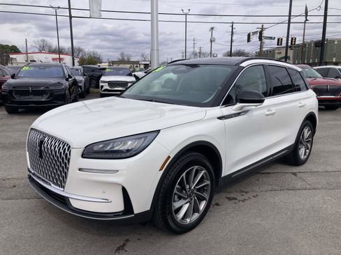 New 2026 Lincoln Corsair Premiere image 9