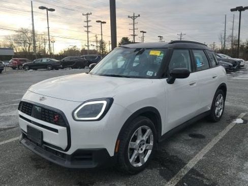 Used 2025 MINI Cooper Countryman S image 3