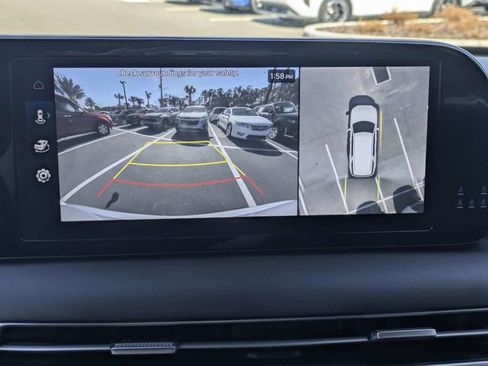 Used 2024 Hyundai Palisade Limited image 23