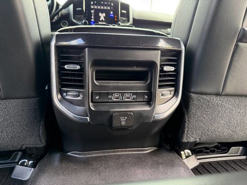 Used 2021 RAM 2500 Laramie AWD/4WD image 41