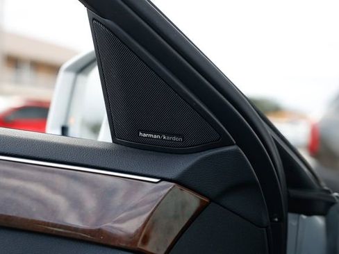 Used 2013 Mercedes-Benz E 350 4MATIC Wagon image 49