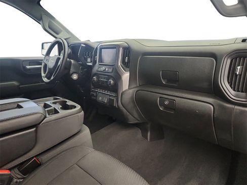 Used 2020 Chevrolet Silverado 1500 Custom w/ Custom Value Package image 20