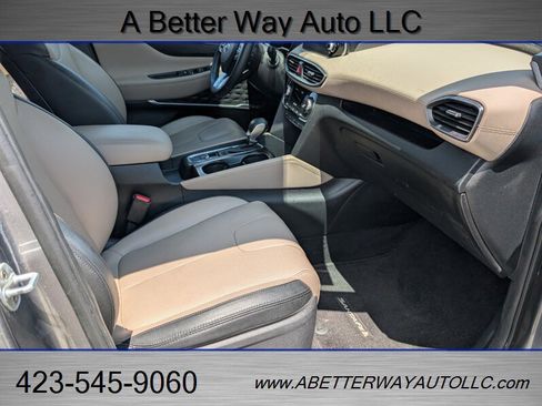 Used 2019 Hyundai Santa Fe FWD image 15