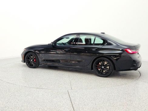 Used 2023 BMW 330i xDrive Sedan w/ M Sport Package image 8
