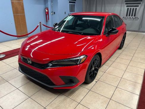 Used 2023 Honda Civic Sport image 1