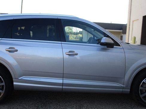 Used 2018 Audi Q7 3.0T Prestige w/ Prestige Package image 54