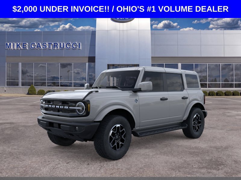 New 2026 Ford Bronco Outer Banks AWD/4WD image 1