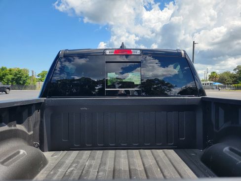 Used 2026 RAM 1500 Laramie AWD/4WD image 6