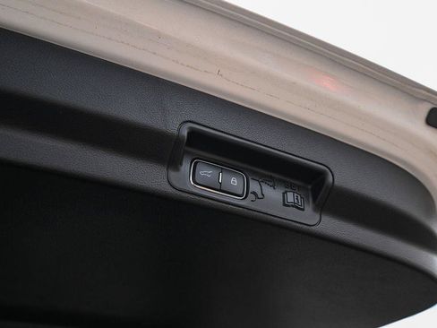 Certified 2025 Ford Explorer ST AWD/4WD image 18