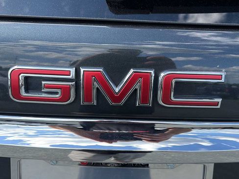 Used 2022 GMC Terrain Denali w/ LPO, Floor Liner Package AWD/4WD image 30