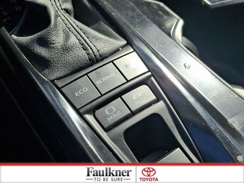 Certified 2025 Toyota Camry SE FWD image 22