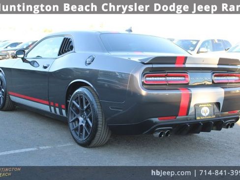 Used 2019 Dodge Challenger GT w/ Plus Package image 3
