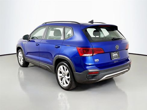 Used 2023 Volkswagen Taos S w/ Driver Assistance Package AWD/4WD image 10