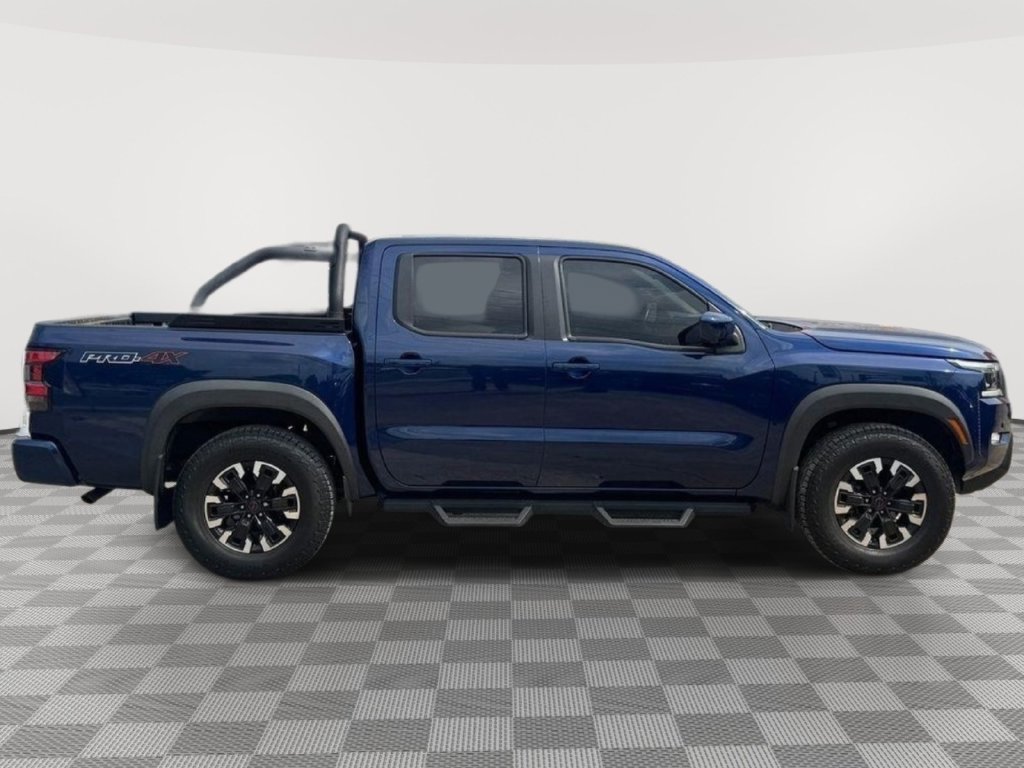 Used 2022 Nissan Frontier PRO-4X AWD/4WD image 3