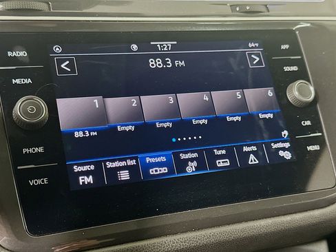 Used 2024 Volkswagen Tiguan Wolfsburg Edition image 21