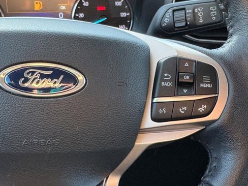 Used 2023 Ford Explorer XLT w/ Equipment Group 202A image 20