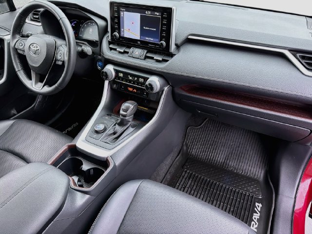Used 2020 Toyota RAV4 Limited AWD/4WD image 27