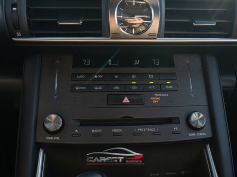 Used 2020 Lexus IS 300 F Sport image 32