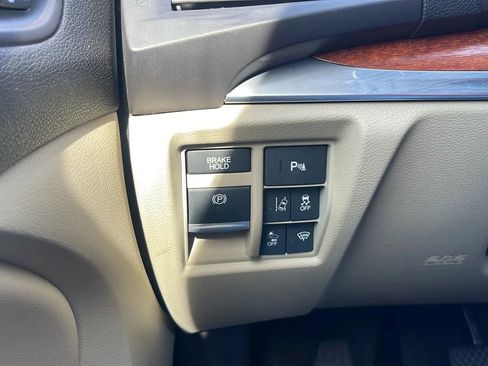 Used 2017 Acura MDX FWD w/ Advance Package image 19
