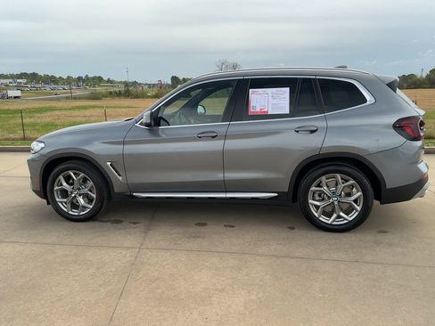 Used 2024 BMW X3 sDrive30i w/ Convenience Package RWD image 5