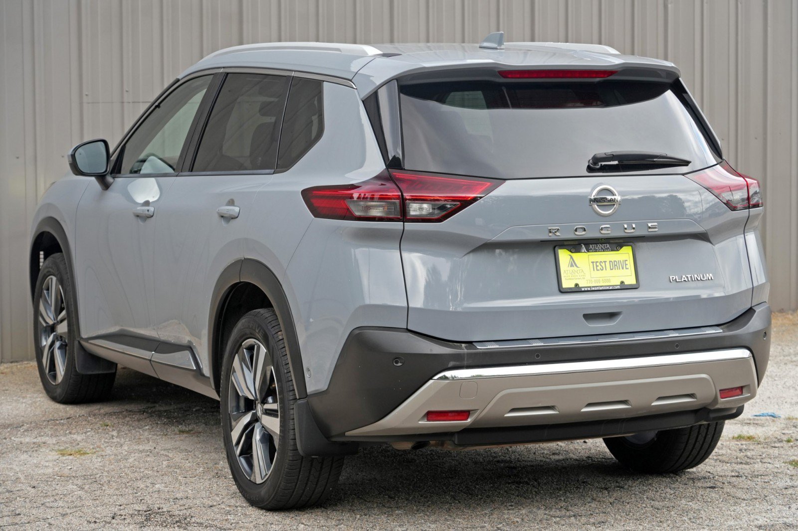 Used 2021 Nissan Rogue Platinum FWD image 44