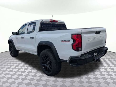 Used 2025 Chevrolet Colorado Trail Boss AWD/4WD image 5