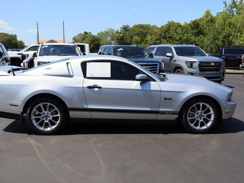 Used 2011 Ford Mustang GT Premium w/ GT Coupe Accessory Pkg 4 RWD image 9