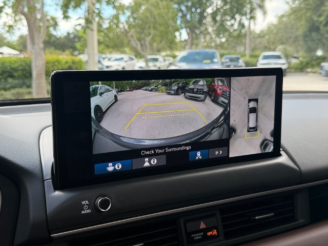 Used 2026 Honda Pilot Elite image 26