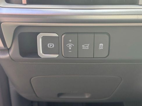 New 2025 Hyundai Santa Fe SEL image 23