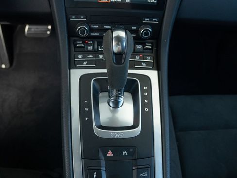 Certified 2025 Porsche 718 Cayman GTS RWD image 19