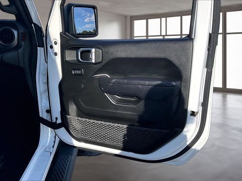 Used 2023 Jeep Gladiator Sport AWD/4WD image 26