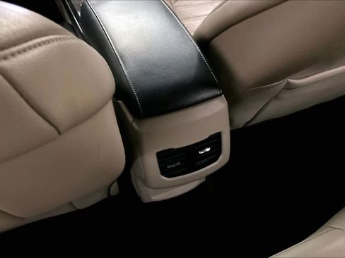 Used 2017 Ford Fusion SE image 36