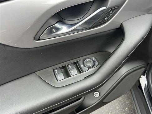 Certified 2023 Chevrolet Blazer LT FWD image 17