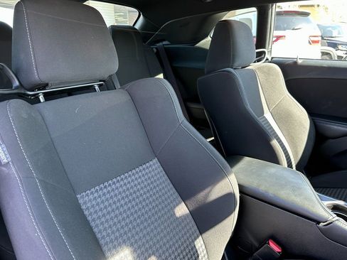 Certified 2022 Dodge Challenger R/T w/ Blacktop Package image 18