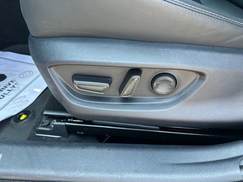 Used 2025 Toyota Camry SE w/ Multimedia Upgrade Package FWD image 17