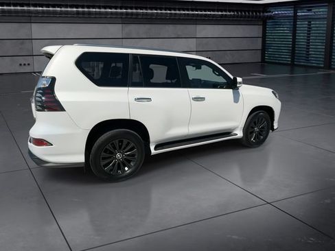 Certified 2023 Lexus GX 460 Premium AWD/4WD image 9