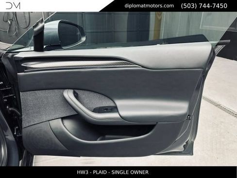 Used 2022 Tesla Model S Plaid AWD/4WD image 27
