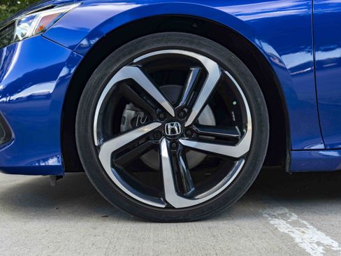Used 2022 Honda Accord Sport image 14