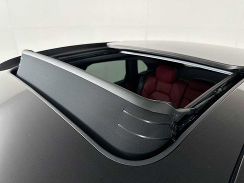 New 2025 Porsche Macan image 22