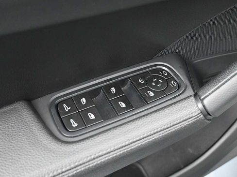 Certified 2024 Porsche Cayenne S AWD/4WD image 8
