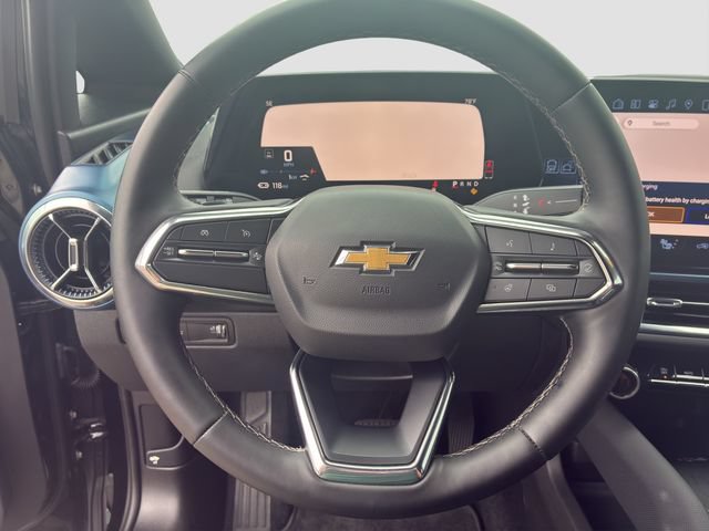 Used 2025 Chevrolet Equinox EV LT w/ Convenience Package AWD/4WD image 16