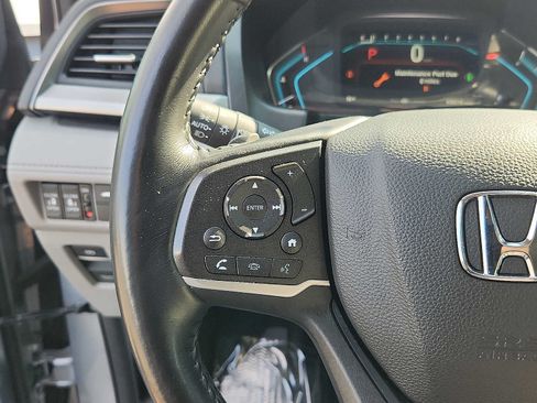 Used 2023 Honda Odyssey EX-L image 19